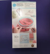 New Martha Stewart Crafts Knit Weave Loom Kit w/Instructions Never Used