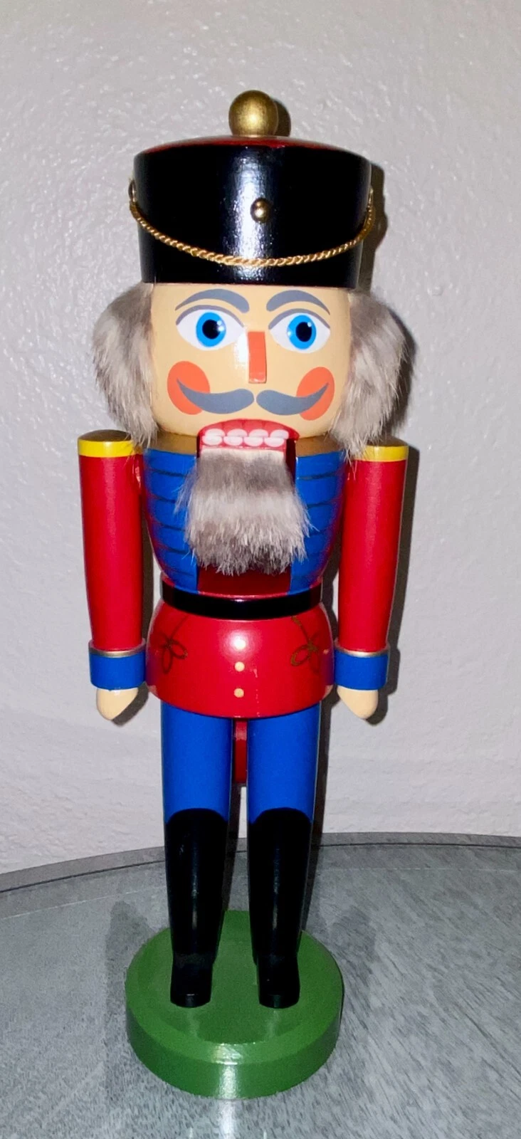 ORE MOUNTAIN COLLECTION Nutcracker Wooden Figurine Made in Germany H20
