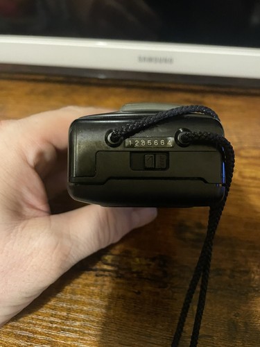 Olympus AF-10 Super 35mm Film Compact Camera with 35mm ( Flash, Not Working ) - Photo 7/9