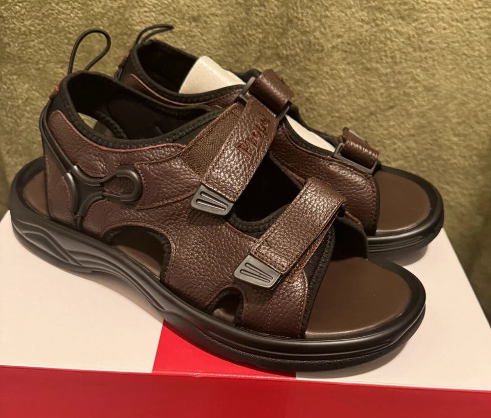 Sandalia Propet Surfwalker II para hombre talla 10,5 (5E) Foto 2 de 4