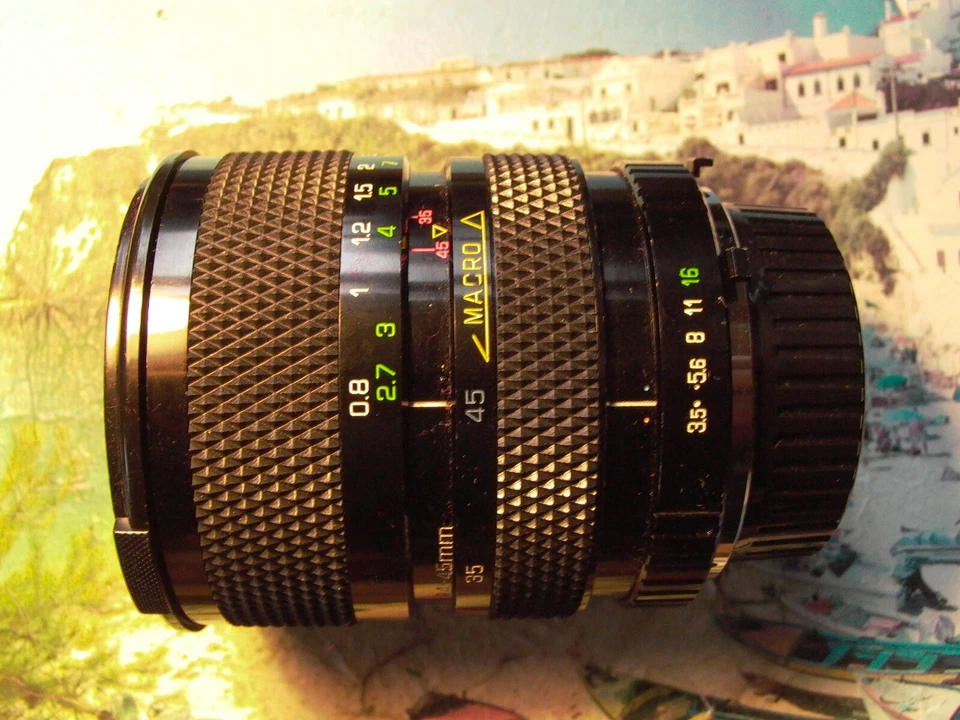 Soligor 24-45mm f/3.5-4.5 C/D Zoom + Macro Lens Canon FD Mount *Needs Cleaned* - Image 4 of 4