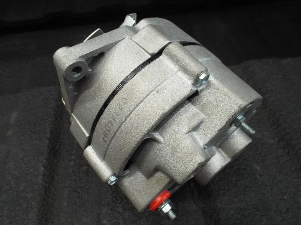 Alternador 1963 1968 Chevrolet GMC C10 C20 C30 Suburban Malibu Caprice Impala SS Foto 3 de 4