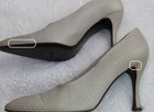 Giorgio Armani Made in Italy Ivory Textured High Heels, Sz EU 39 (US 9) *Flawed* — photo 10
