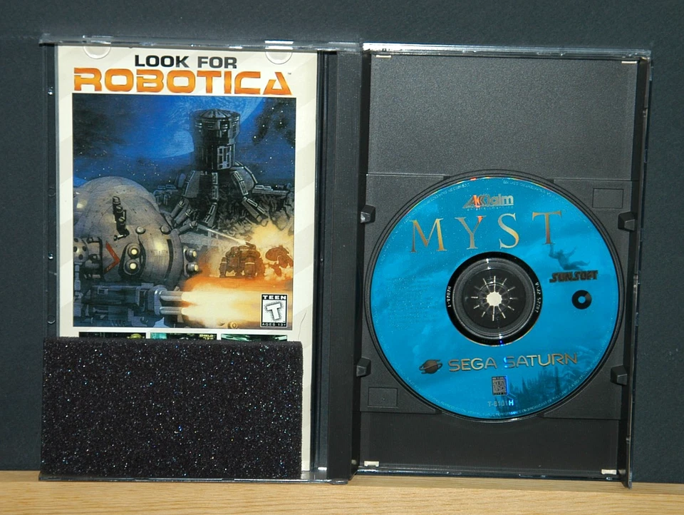 LOTE DE 4 JUEGOS SEGA SATURN - MYST, CRITOM, MADDEN 97, TOMB RAIDER Foto 3 de 4