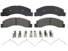 For 2000-2005 Ford Excursion Brake Pad Set Front Wagner 33717SBVC 2001 2002 2003