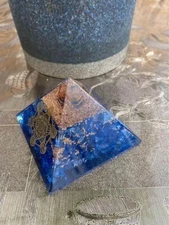 Orgonite Pyramid 7 Chakra 80x80mm For Healing & Energy