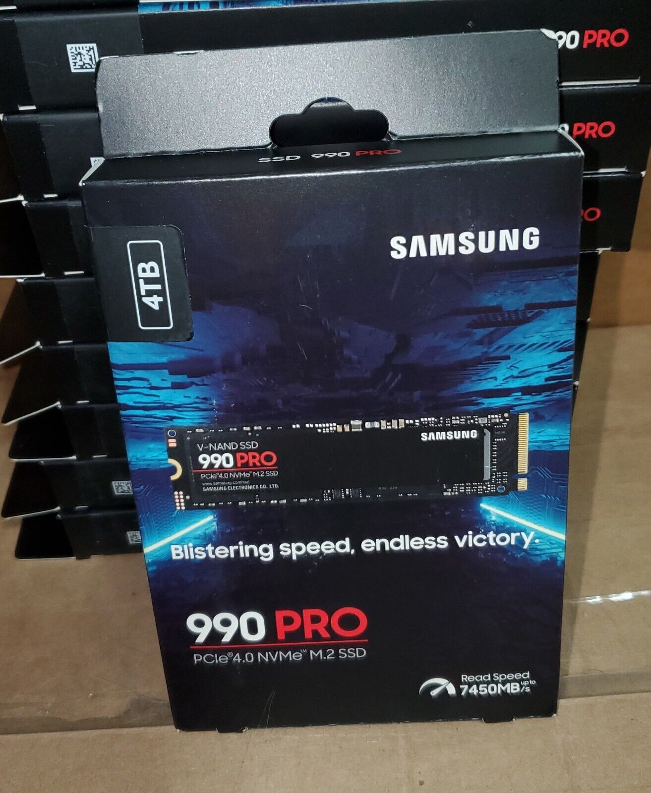 Samsung 990 Pro - 4 To (SSD interne, NVMe, M.2, MZ-V9P4T0BW
