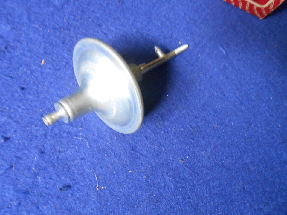 NOS Lucas Vacuum Advance 1960-1963 Alfa Romeo Giulietta Berlina 54410912   4/65 - Image 3 of 4