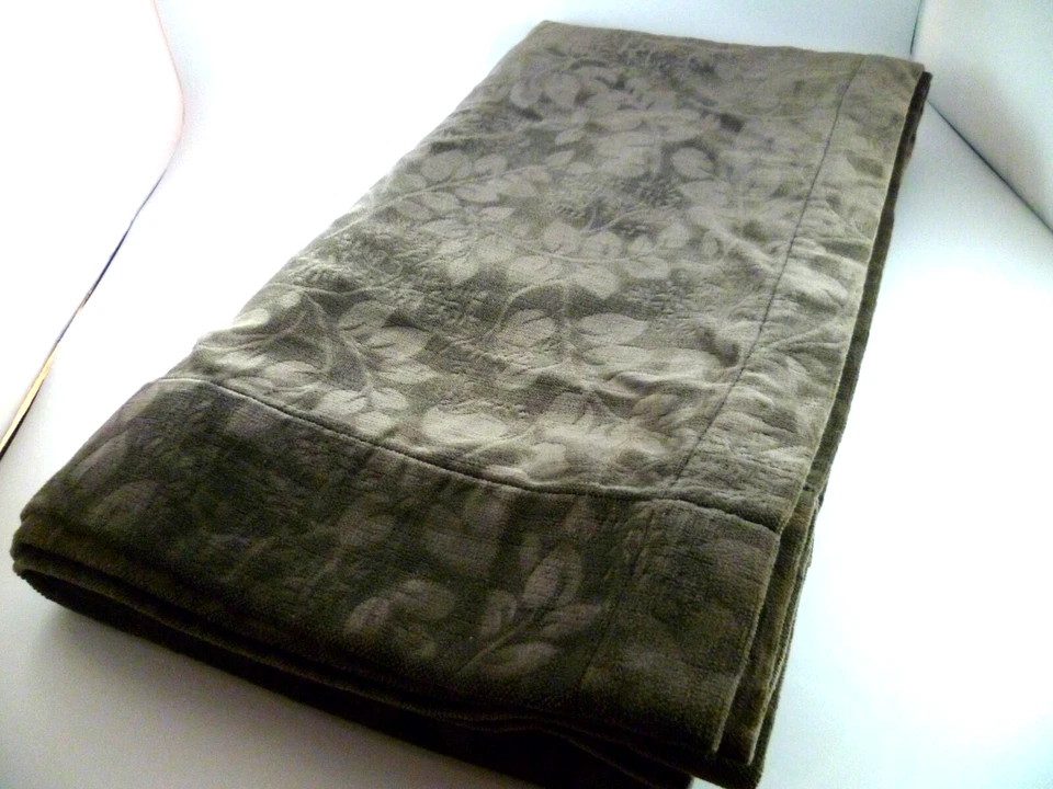 2 Paneles de Terciopelo POTTERY BARN Cortina Gris Hoja Vid Sin Forrar 47x83 Foto 2 de 4