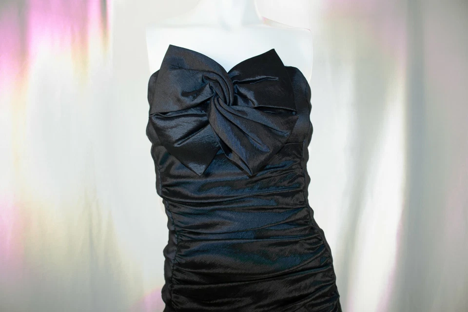 MASQUERADE neues schwarz silbergraues solides trägerloses festliches Damenkleid Größe M - Bild 4 von 4