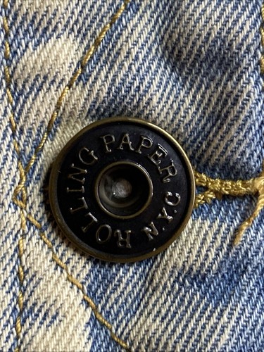 Chaleco de mezclilla azul sin mangas con bolsillo rasgado desgastado de papel de liar chaqueta pequeña - Imagen 3 de 15