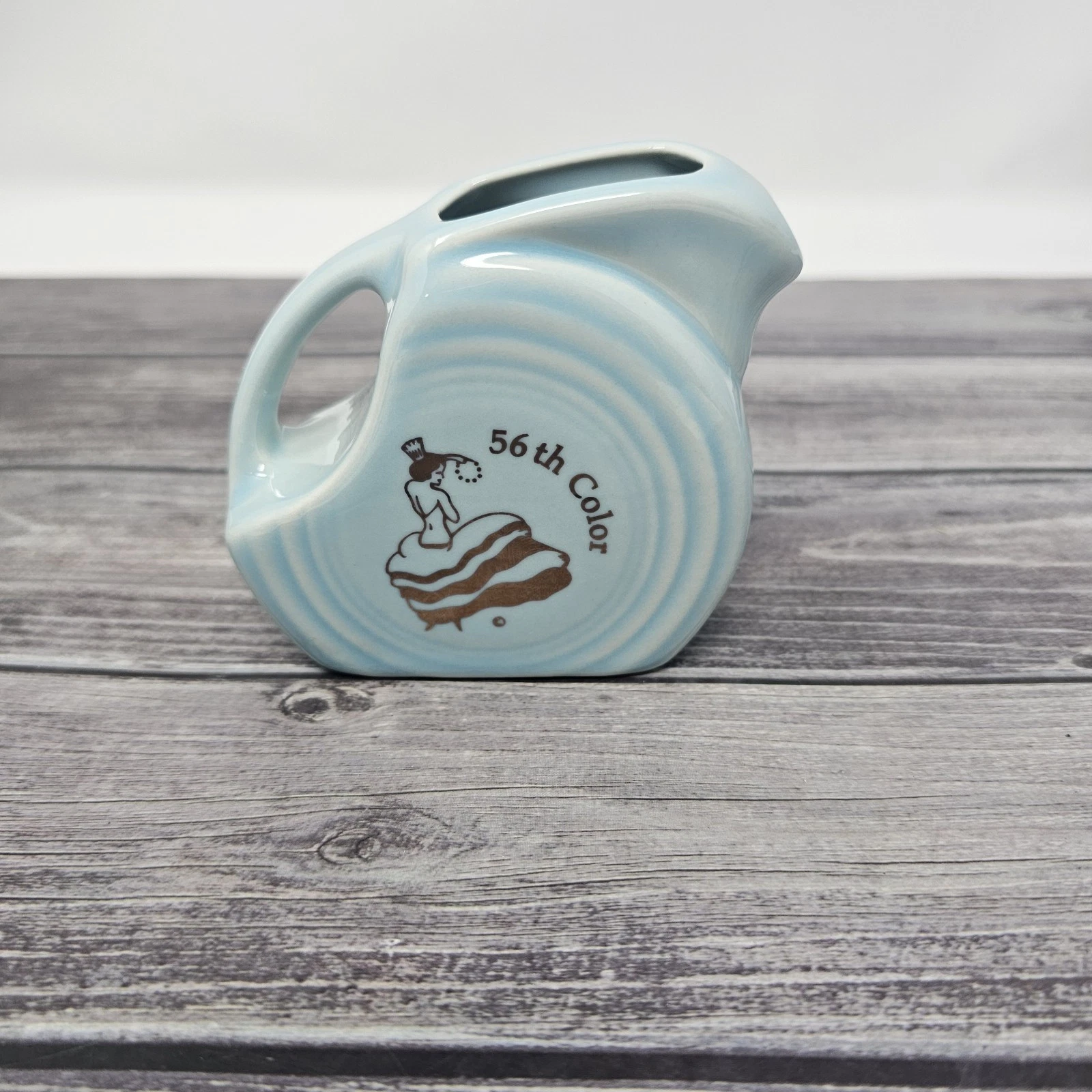 Fiesta Disk Pitcher