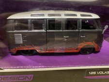 Maisto Design Volkswagen Samba Scala 125 Grey With Flames Outlaws Nuevo Dieca.