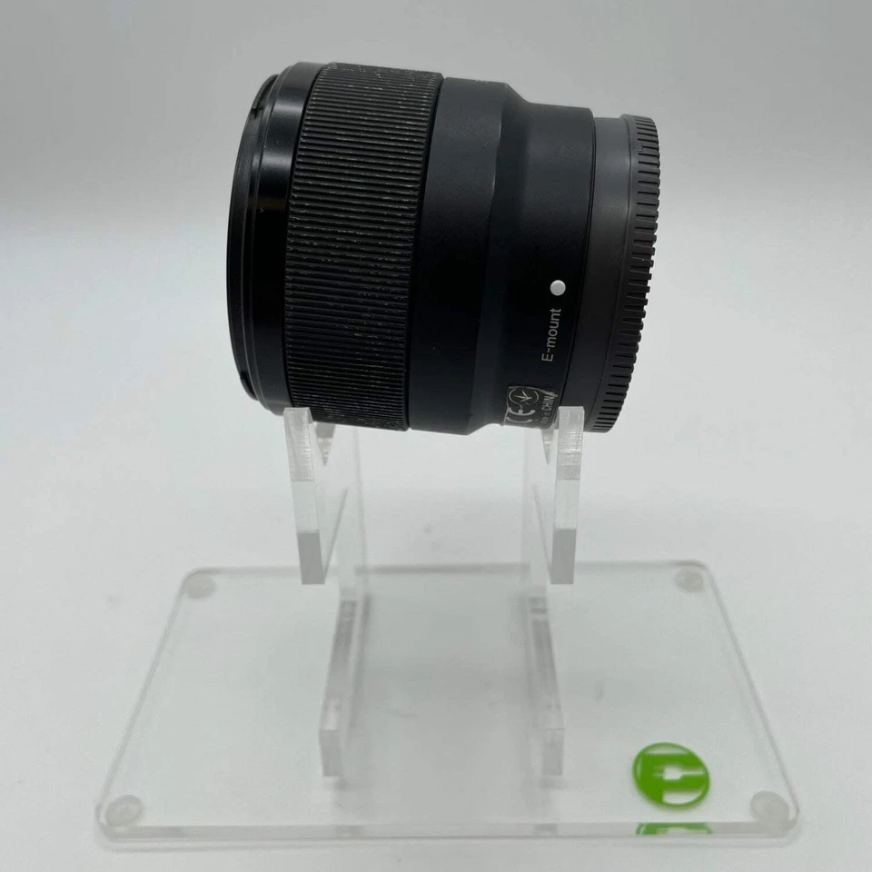 Sony SEL50F18F 50mm f/1.8 E-Mount Prime Lens SEL50F18F Lens - Image 2 of 4