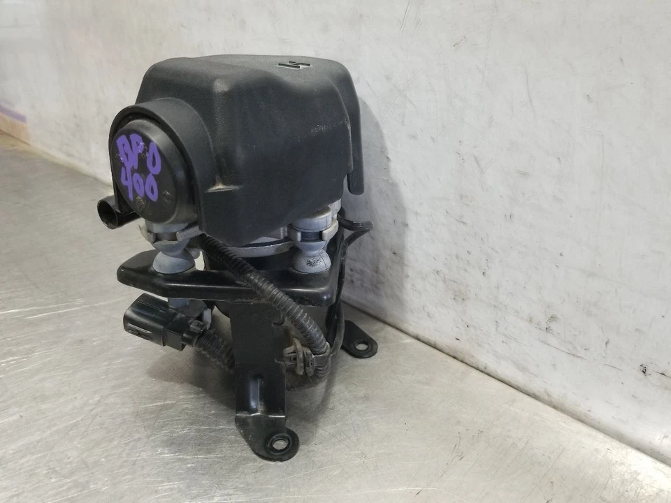 Toyota 4 Runner Limited 16 2016 bomba de inyección de aire de 4,0 L  Foto 4 de 4