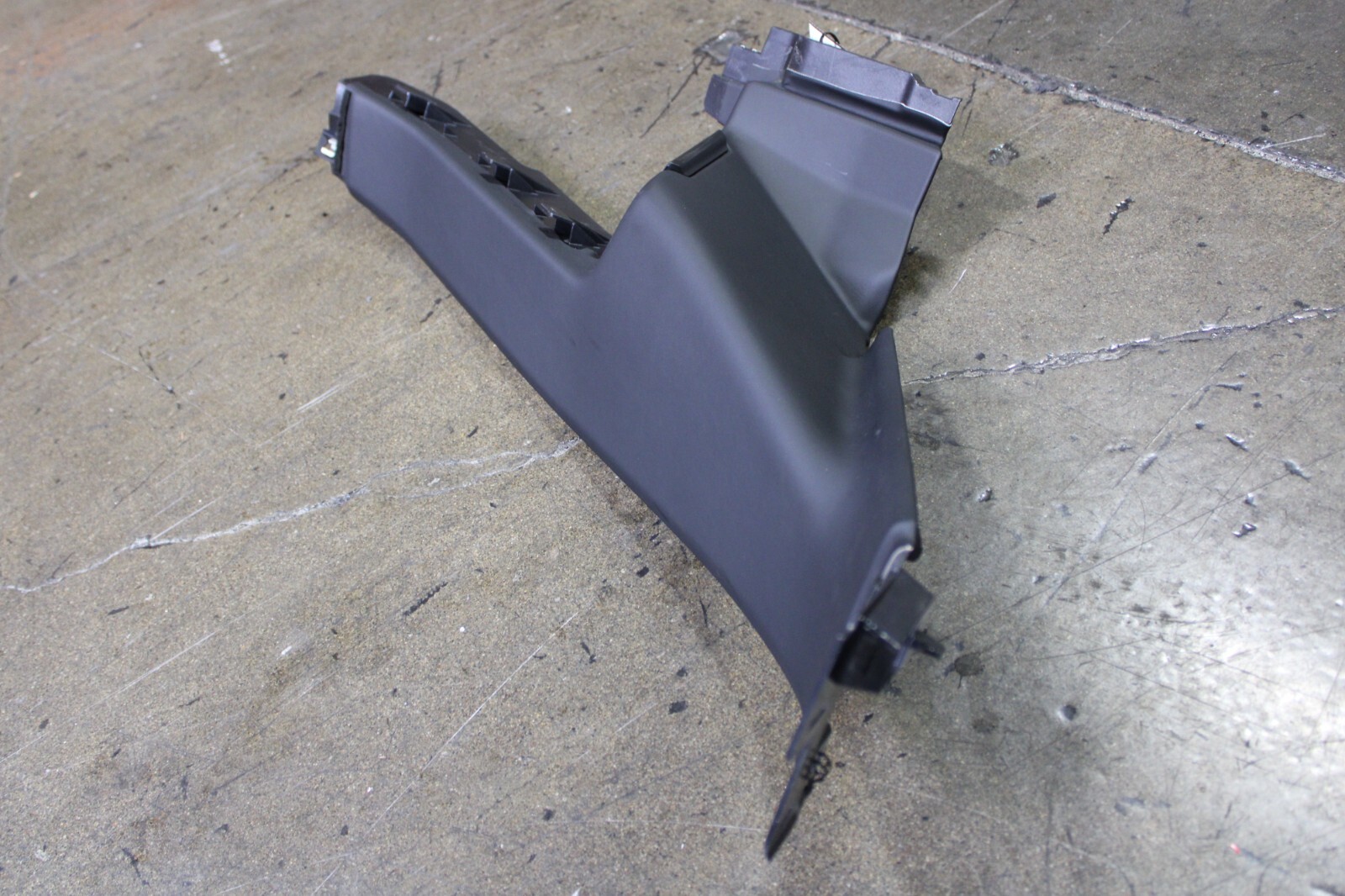Lamborghini Urus, RH, Right, Lower C-Pillar Trim Panel, Used, P/N 4ML867768