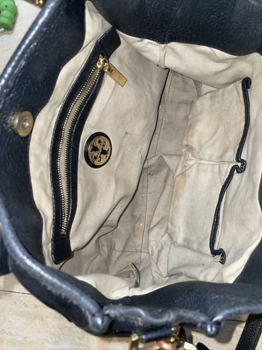 Tory Burch Amanda Hobo Black Pebbled Leather Handbag Satchel Shoulder Messenger - Picture 5 of 14