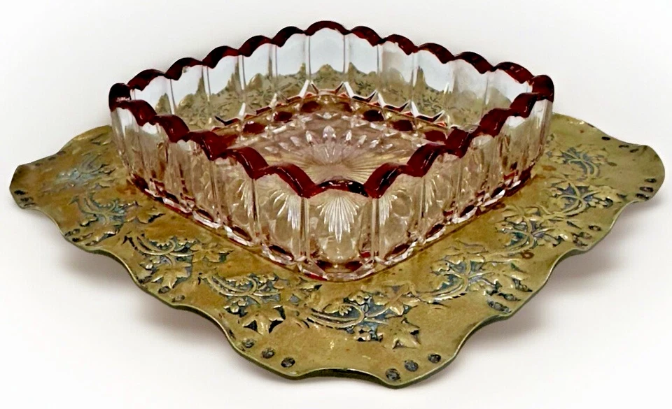 Antique Glass Sauce Dish Ruby Stained with Embossed / Stamped Silver Plate Stand - Image 2 of 4