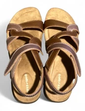 Easy Spirit Gold Sandals 7.5