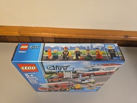 LEGO CITY 60023- Lego City Starter Set Retired 2013 New