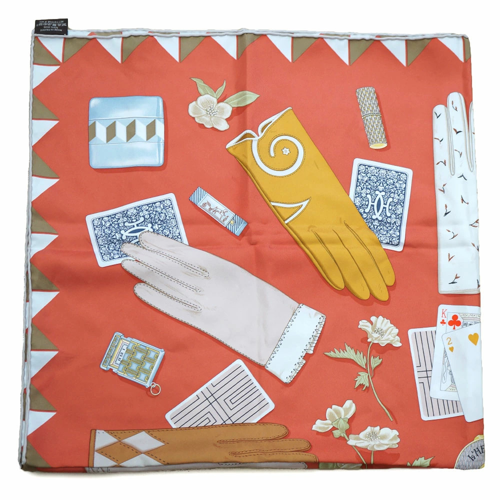Hermes Carre 90 L HEURE DES GANTS Gloves Scarf Stole Main item r0_0209 thumbnail 3