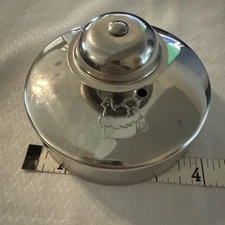 Cut-N-Seal by The Pampered Chef 4" Pastry and Sandwich Maker  Pre Owned