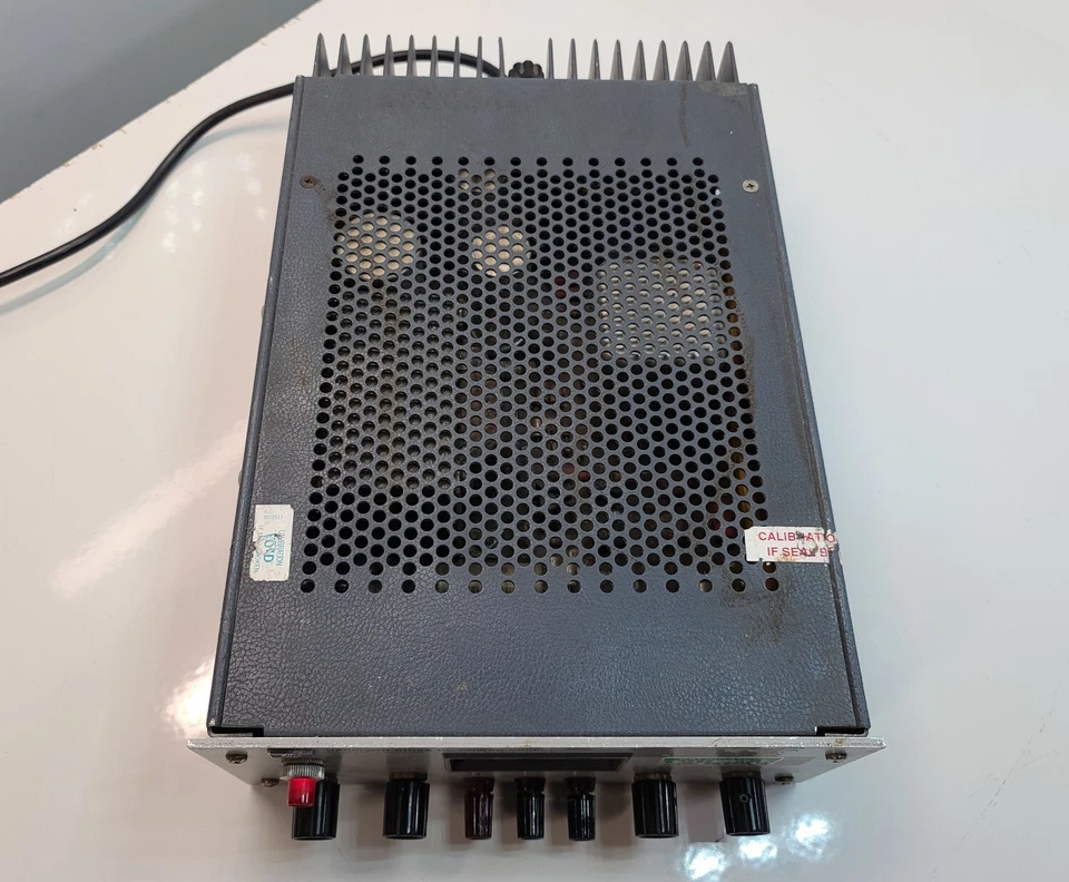 HP 6102A Power Supply 0 - 40V,  0 - .5A - Image 4 of 4