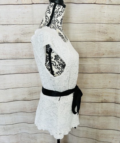 Cravatta squamlata collezione Dressbarn donna in pizzo bianco collo quadrato taglia 14 - Foto 2 di 7