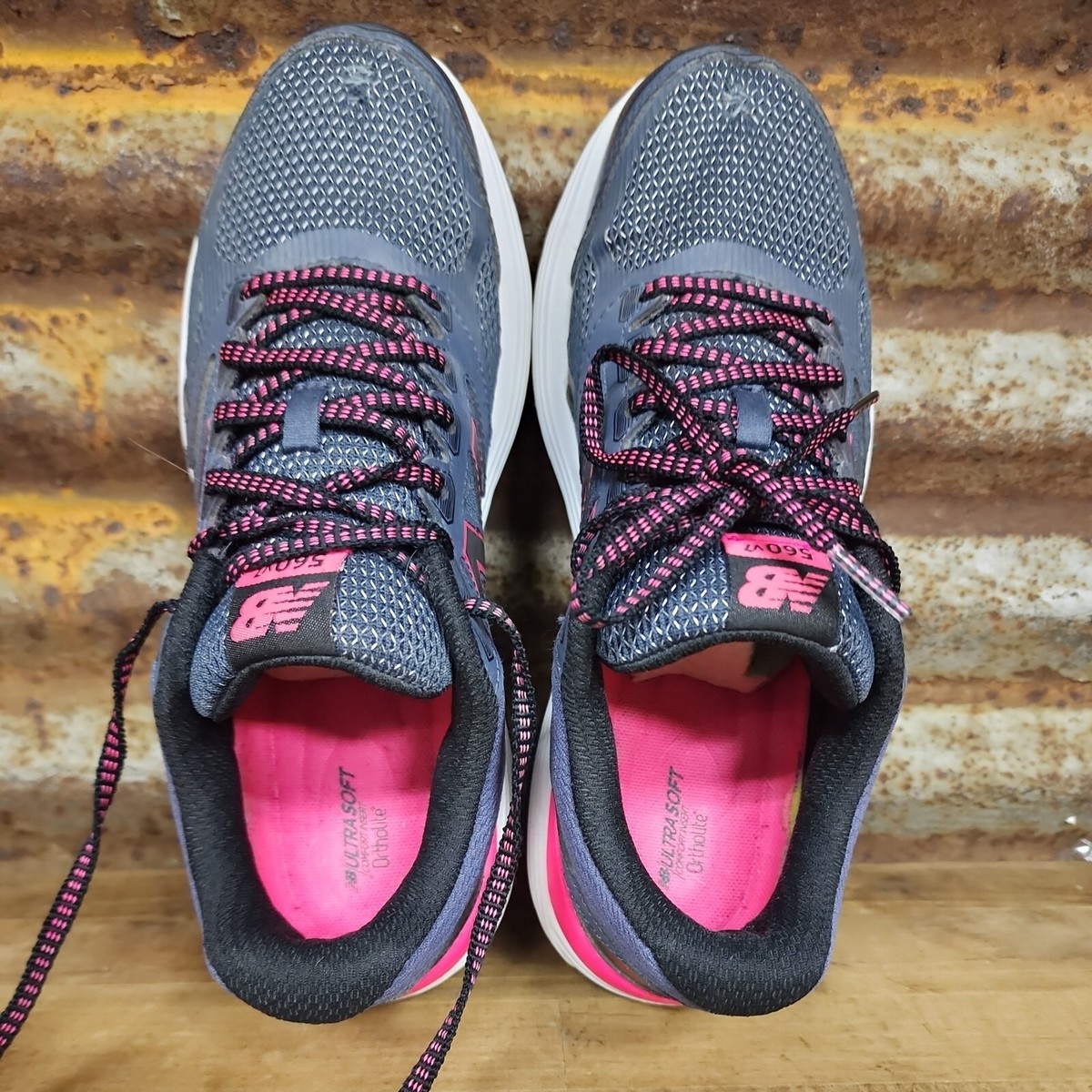 New Balance Womens 560 V7 W560LG7 Gray Pink Running Shoes