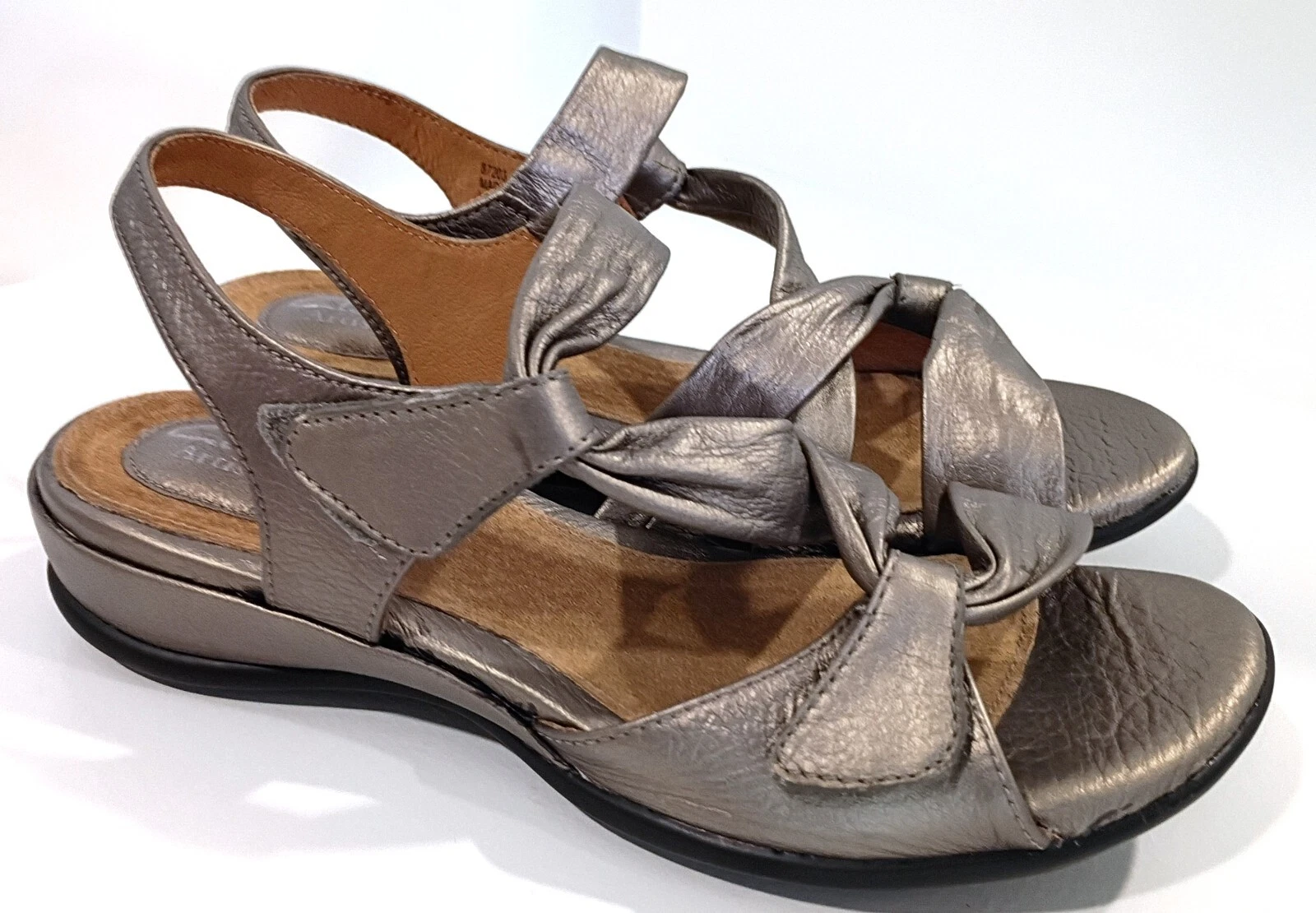 Clarks Artisan Sandali donna Lucena in pelle peltro con cinturino alla caviglia punta aperta 7 5