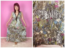 Size S/M RARE 1970s 70s Floral and White Tiger Novelty Print Nylon Nightgown