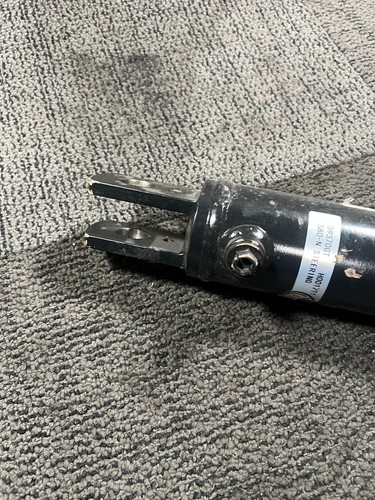 Hydraulic Steering Cylinder 59370GT for Genie Lifting Equipment, Retracted 21" - Picture 7 of 14
