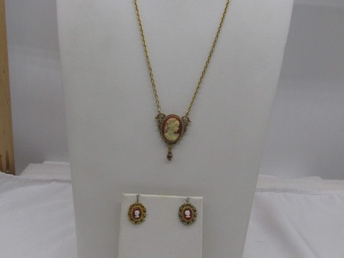 1928 Gold Toned, Orange & White Acrylic Cameo Necklace & Earrings Set #28w
