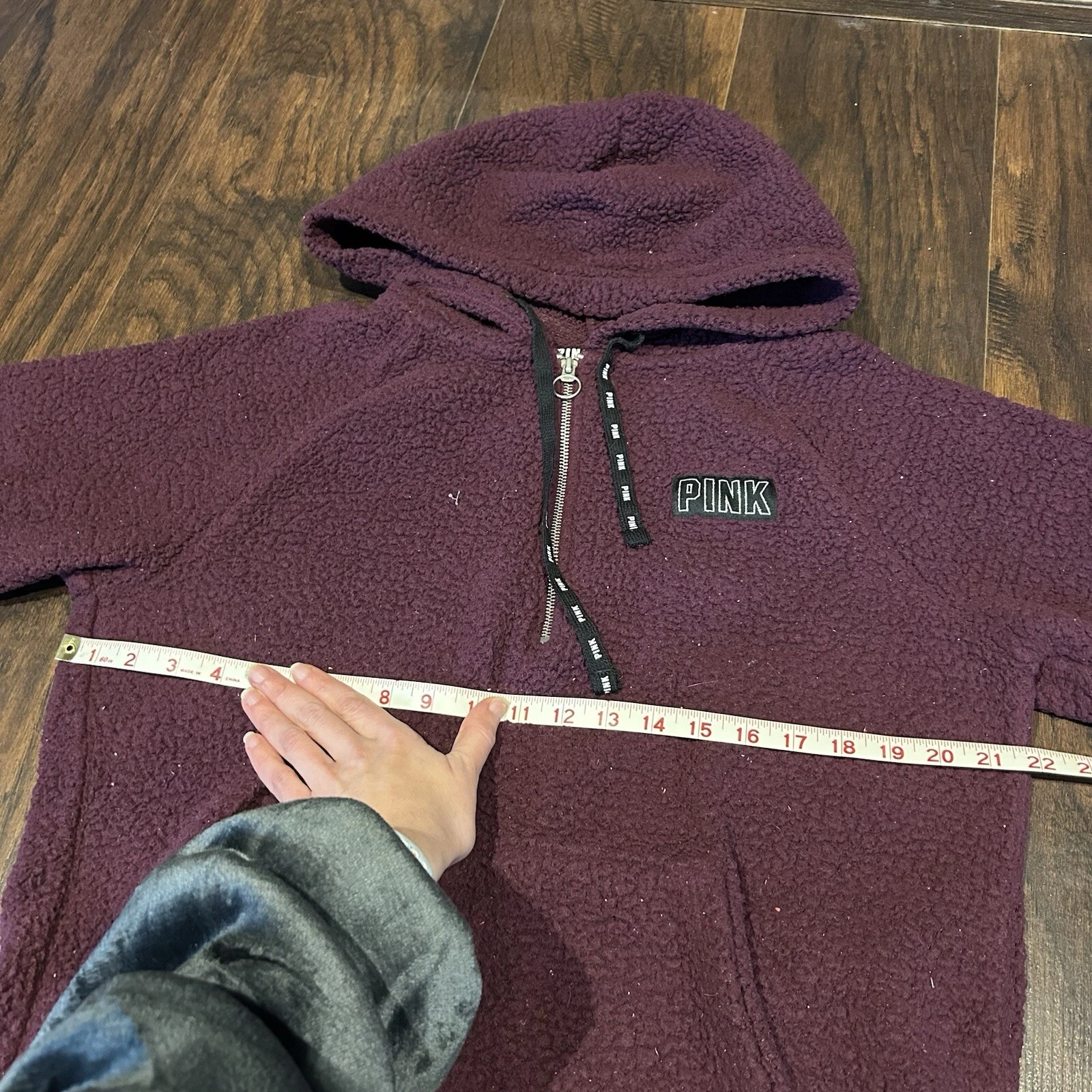 UNDERCOVER Felpa con cappuccio ROSA donna M logo sherpa tasca prugna viola accogliente calda 1 2 zip pullover