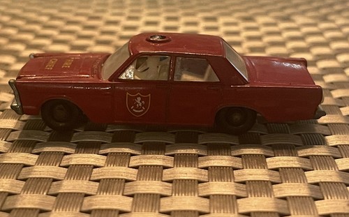 Vintage Lesney Matchbox Red Ford Galaxie Fire Chief Car #55/59 Black Tires - Picture 11 of 15