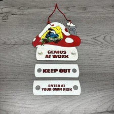 Vintage Smurfs Peyo Plastic Door Hanging Sign W/ Interchangeable Signs 1980