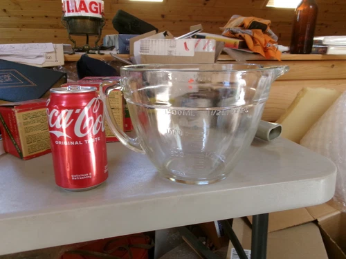 Vintage Fire King Anchor Hocking Measuring Batter Bowl #88 Glass 8 Cup 2 Quart