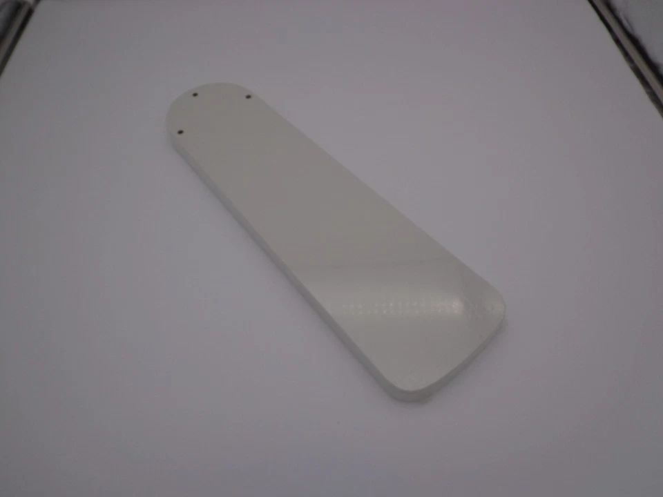 Monte Carlo White Oval Point MC5B02 Standard Fan Blades - Image 2 of 4