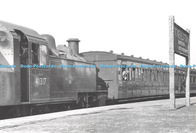 D065968 Motor Nr. 41317 mit einem Zug zum Anrufen in Bere Alston am 11. Septem