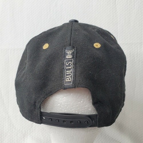 Gorra de béisbol New Era Chicago Bulls 'Windy City' de cuero Bill 9Fifty Snapback usada en excelente estado - Imagen 4 de 7