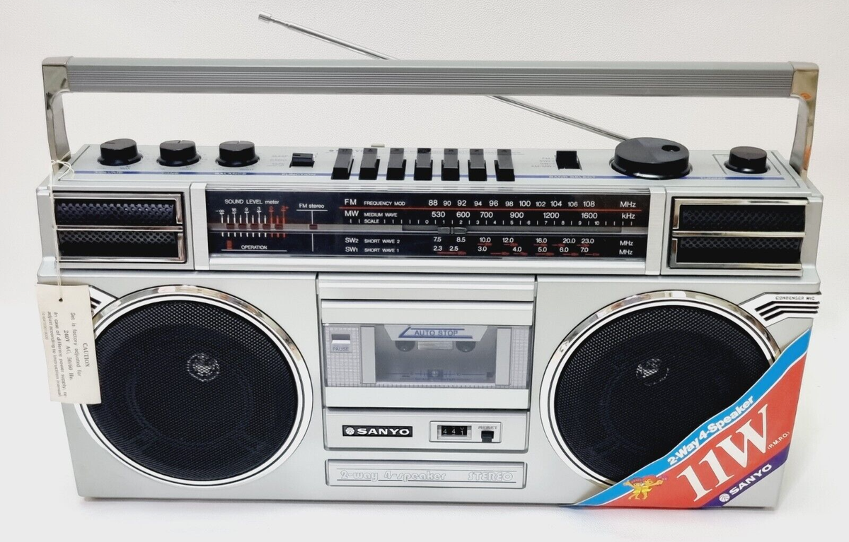 Vintage Sanyo M-9927K Boombox 🌈RARE🌈 Iconic Cassette Vintage Sanyo M-9927K Boombox 🌈RARE🌈 Iconic Cassette