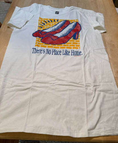 Vintage 90s The Wizard of Oz There's No Place Like Home Sleep Shirt "The Resort" - 第 1/12 張圖片