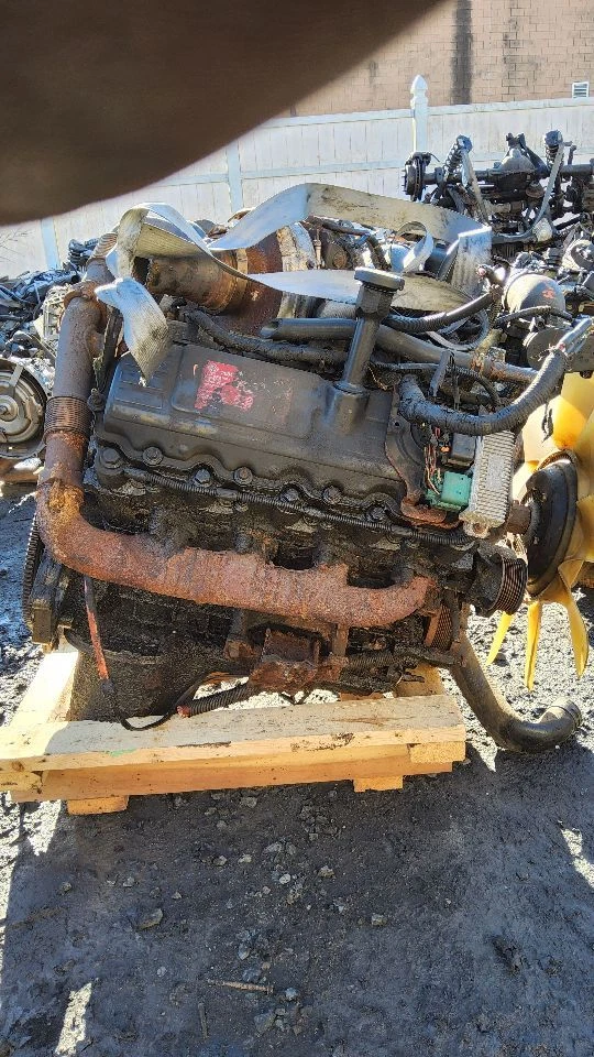 Used Engine Complete Assembly fits: 2004 Ford F350SD PICKUP 6.0L VIN P 8th digit - Image 3 of 4
