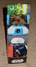 Star Wars 5 Pair Mens Size 6-12 Crew Socks Yoda, Chewy, R2-D2, Trooper Vader