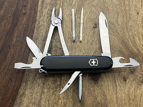 Retired Victorinox Mechanic Black Switzerland Swiss Army Knife 91mm  ~TASKCo