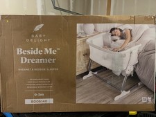 Baby Delight Beside Me Dreamer Bassinet  Bedside Sleeper
