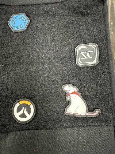 BLIZZCON Rucksack + Badge Patches, Top gepflegter Zustand - Bild 6 von 13
