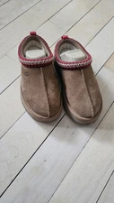 UGG Tazz Chestnut 1143776K-CHE Grade-School 
