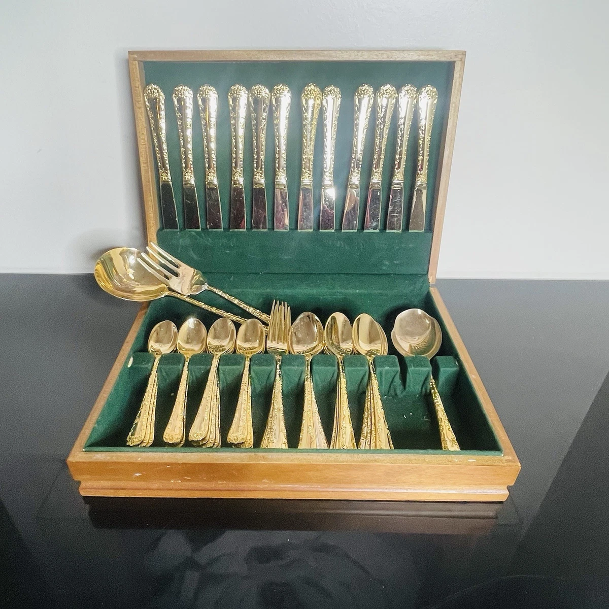 Wm. Rogers Silverware Antique US Silver-Plated Flatware for sale