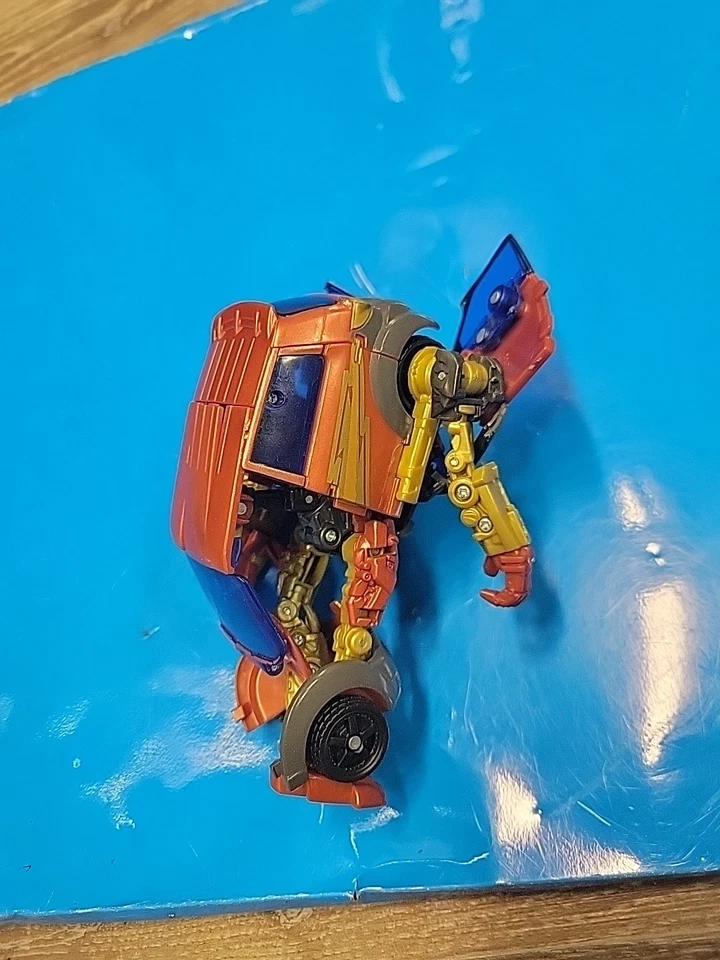 Figura de acción Transformers: Revenge of the Fallen 2009 Deluxe Class Mudflap Foto 4 de 4